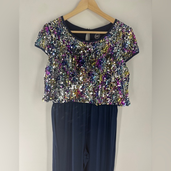 Sequin Embellished Women's jumpsuit - Picture 5 of 13